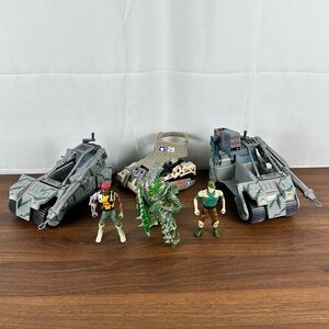 Vintage 1990s 90s Aliens Kenner Toys Vehicle And Action Figure Bundle Lot Of 6